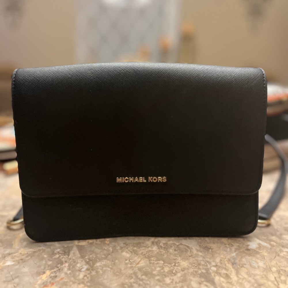 Michael Kors crossbody